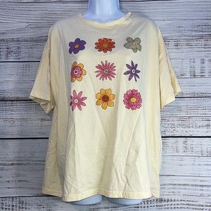 LIQUIDATION SALE 100% Cotton Flower Tshirt | Size Large